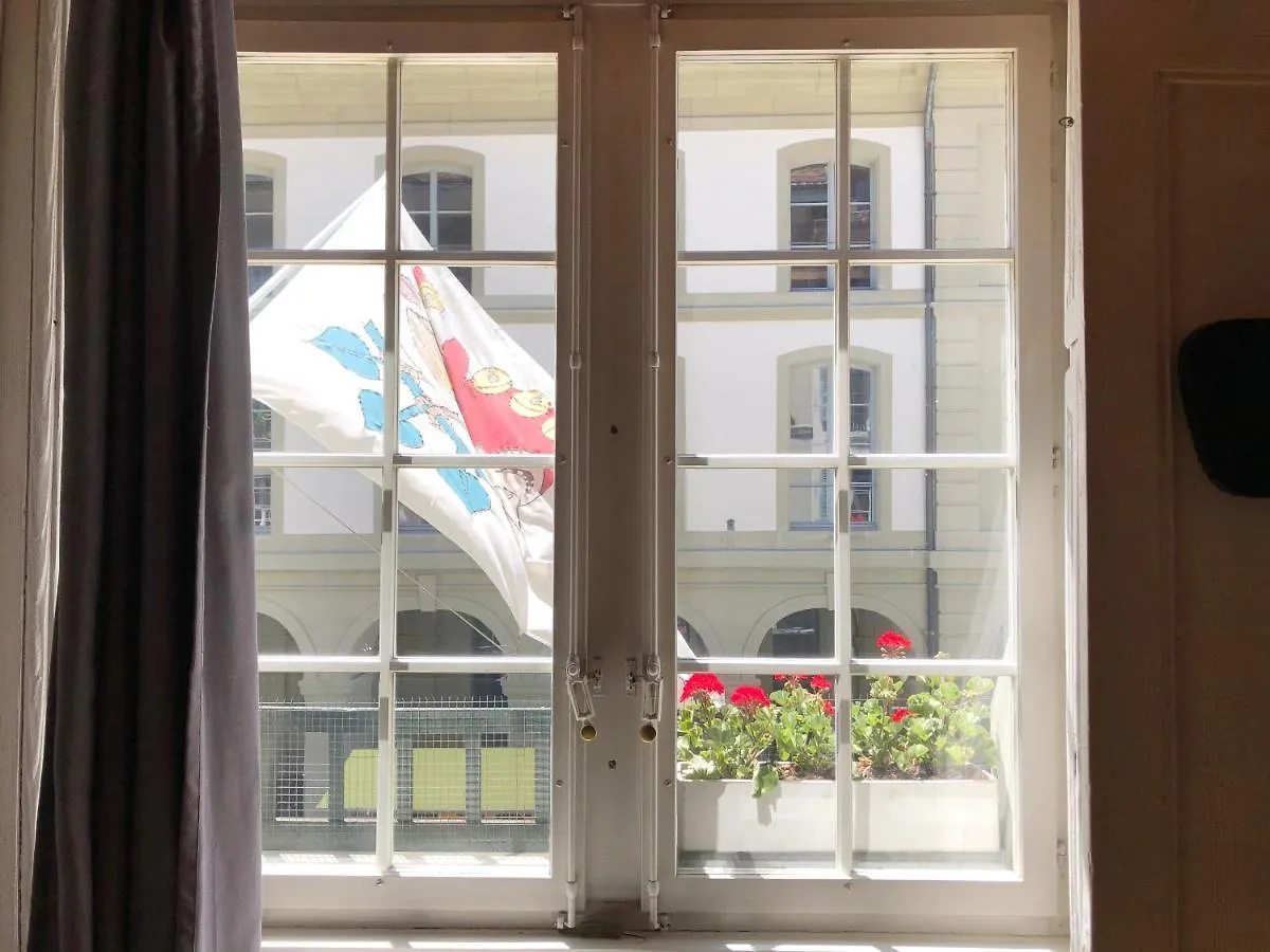 Ferienwohnung Historical Flat, By Zytglogge - 1St Floor Bern